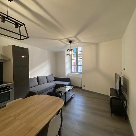 Residence Avec Un T3 Un T2 Et Un Studio En Centre Ville D Argelès-Gazost Exteriör bild