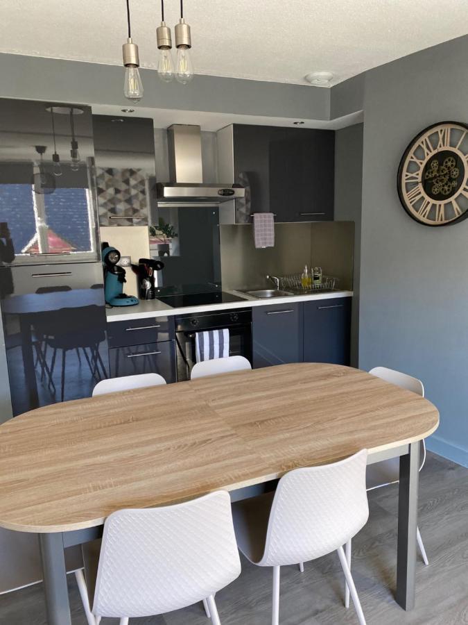 Residence Avec Un T3 Un T2 Et Un Studio En Centre Ville D Argelès-Gazost Exteriör bild