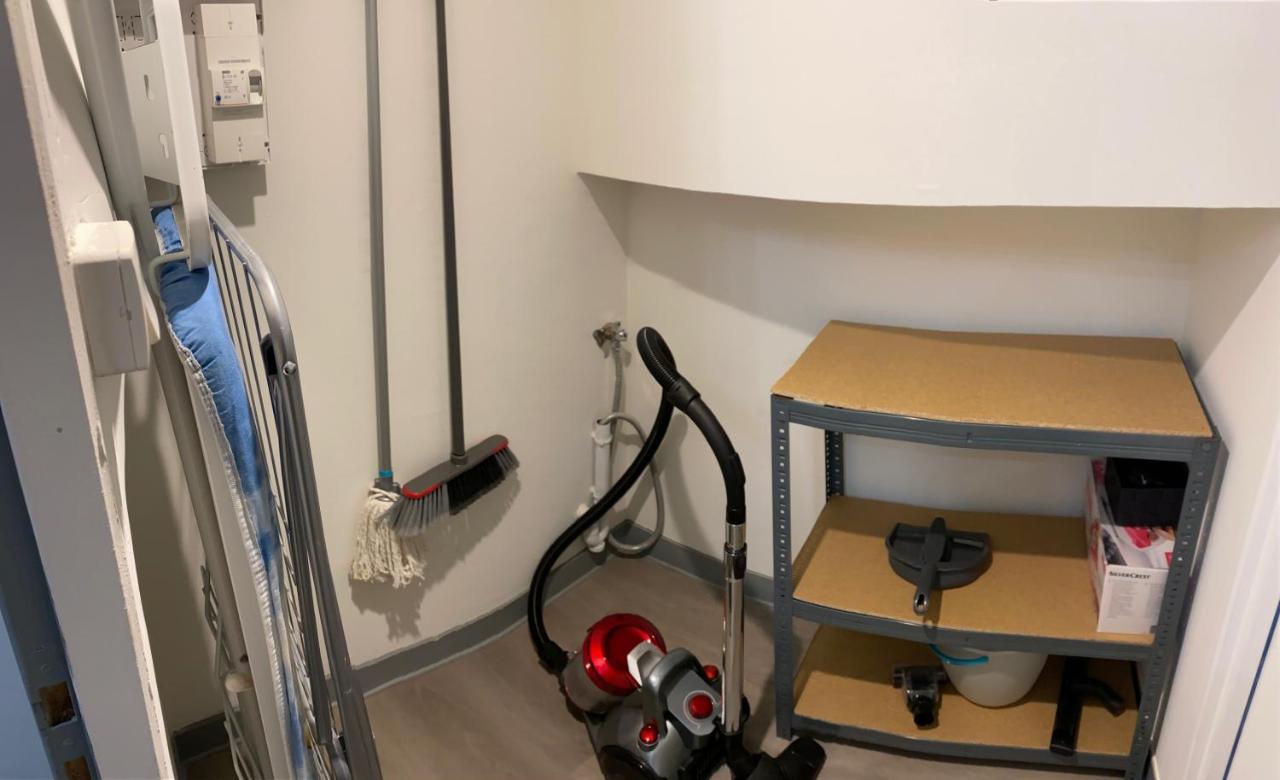Residence Avec Un T3 Un T2 Et Un Studio En Centre Ville D Argelès-Gazost Exteriör bild